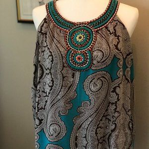 Sunny Leigh - Sleeveless Top Embroidered Detail